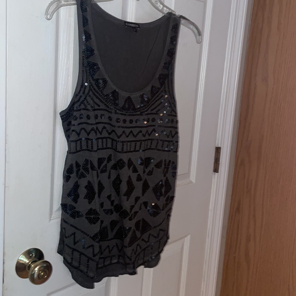 Express Top Stunning Sequence Design! Beautiful A… - image 5